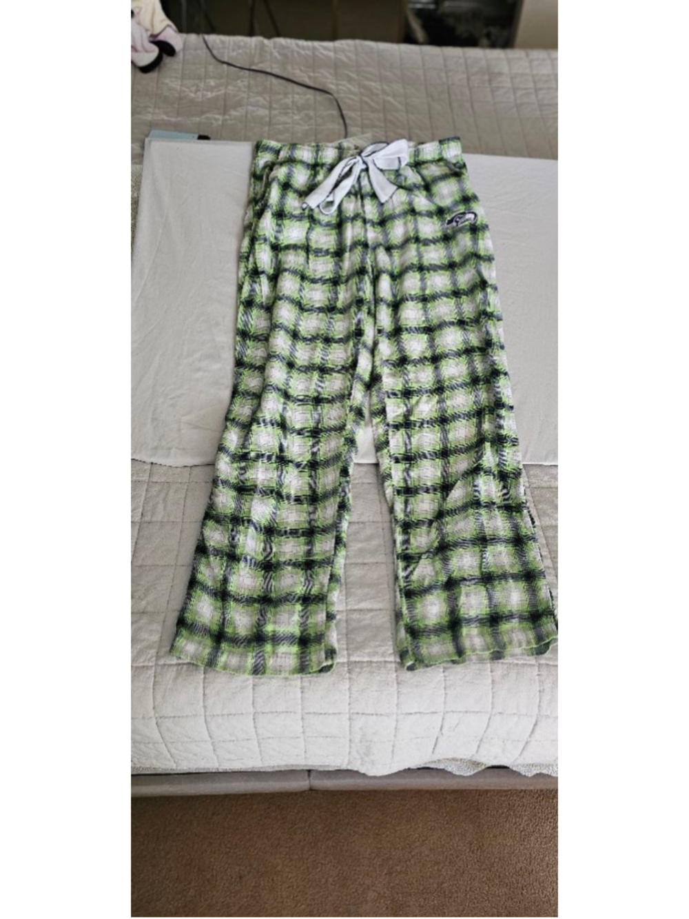 Men's NFL Team Apparel Seattle Seahawks Plaid Sweatpants Green White sz L